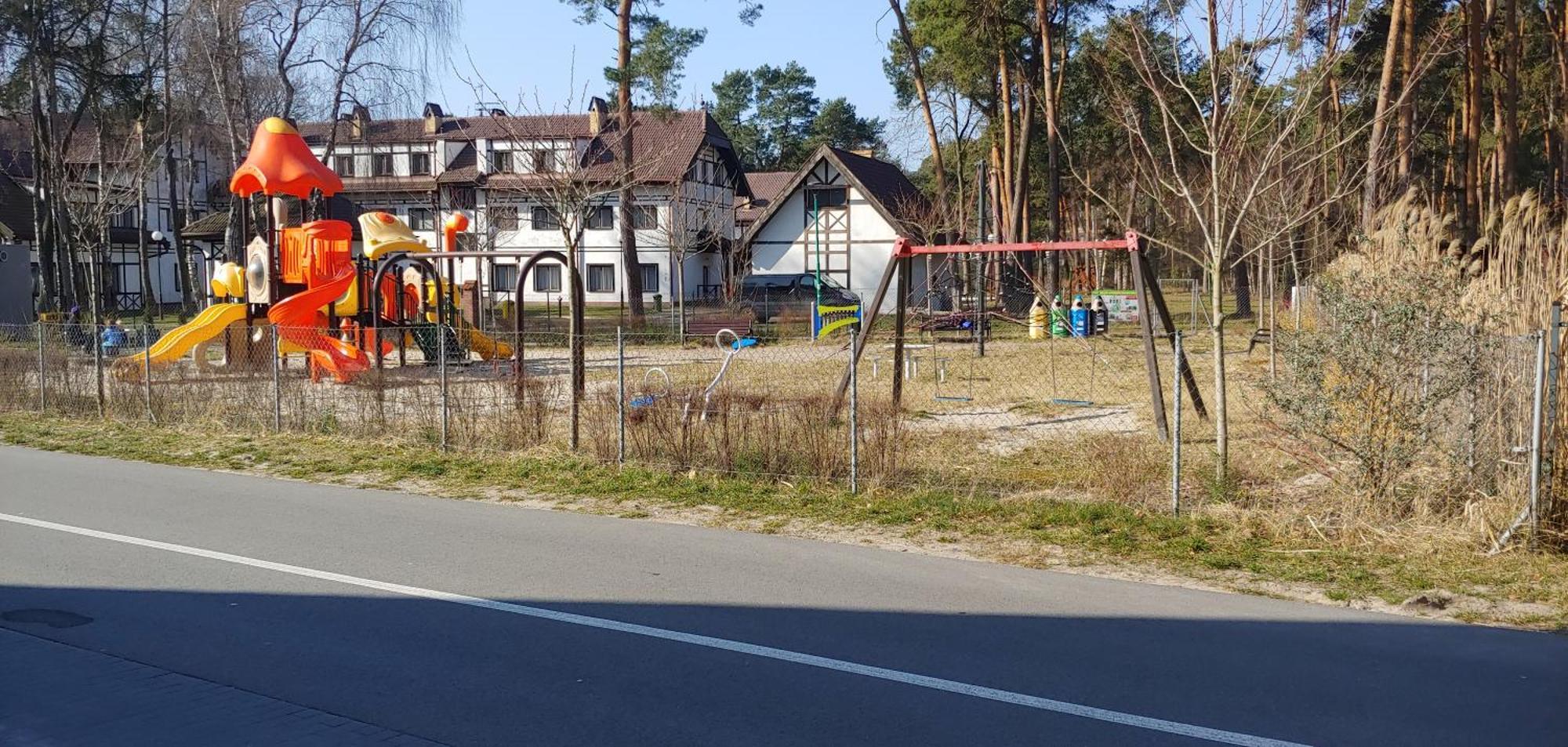 Dom Kotik W Lukecinie Villa Eksteriør bilde
